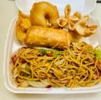 Best D21. Fried Shrimp, Egg roll and Crab Rangoon Lo Mein Combo in Medford, MA
